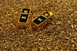 برای سرمایه گذاری طلا آب شده بهتره یا شمش؟